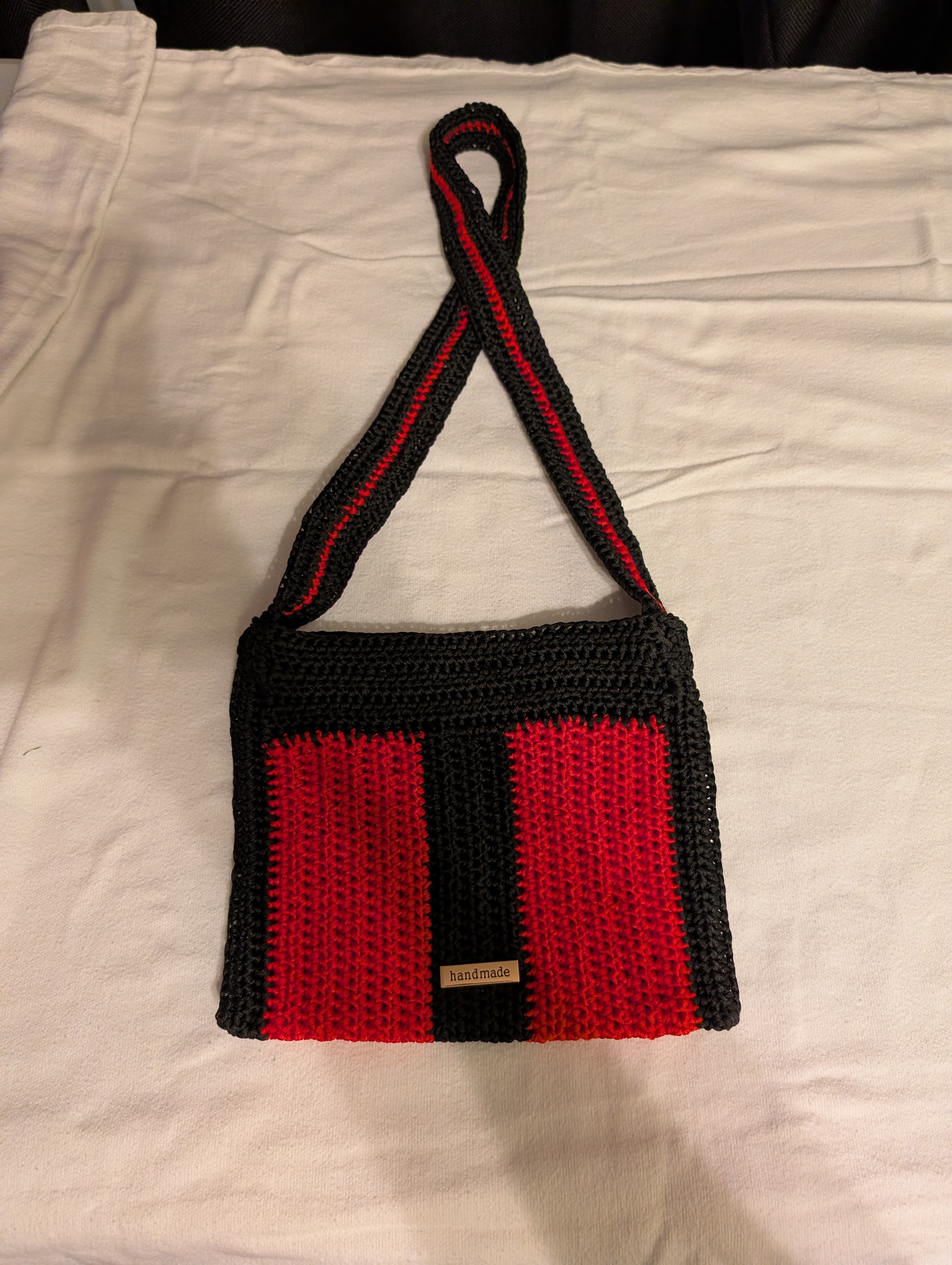 Scarlett crochet crossbody, original photo